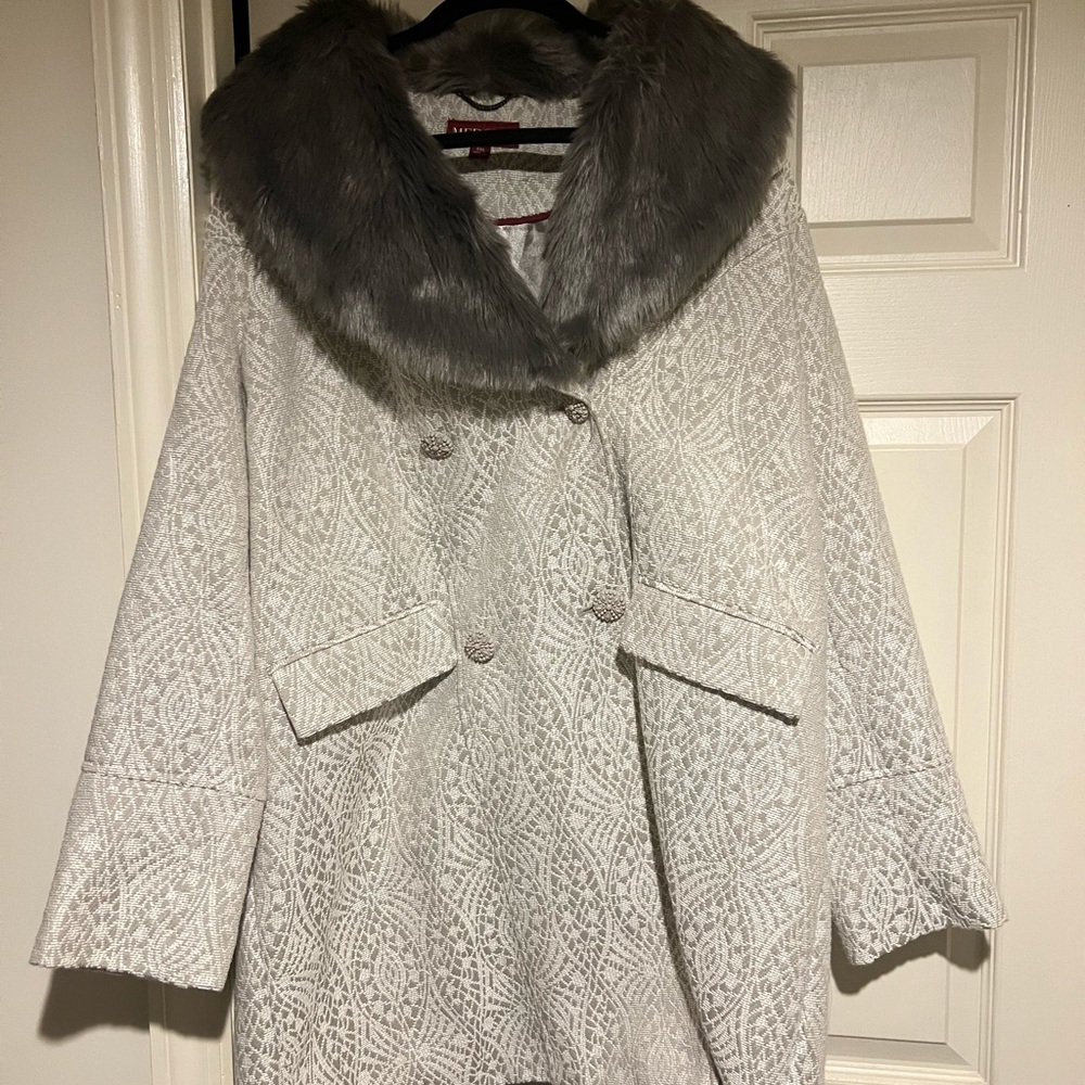Merona women’s winter coat-holiday!